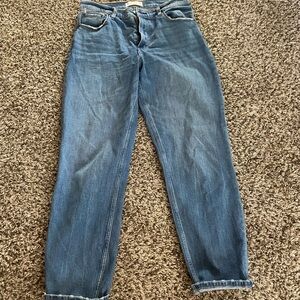 The Mom High Rise Abercrombie Jeans 6L